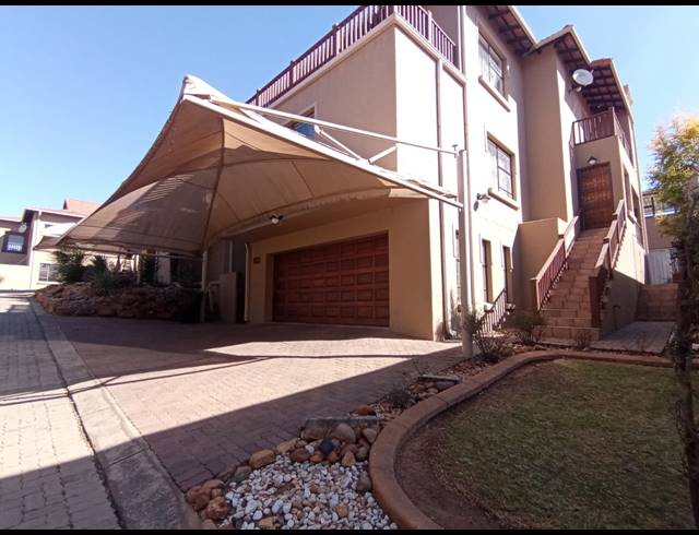 4 BEDROOM HOUSE FOR SALE IN RISIVILLE